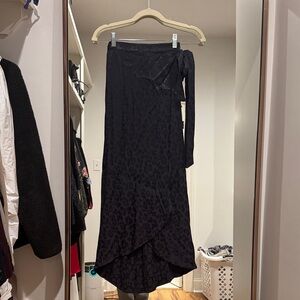 & Other Stories Black Leopard Wrap Asymmetrical Skirt | SIZE 4